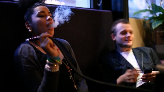 la première chicha électronique, e-shisha au monde la première chicha électronique, e-shisha au monde