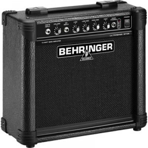Behringer - Amplificador ULTRABASS BT108 Bass - 15 vatios