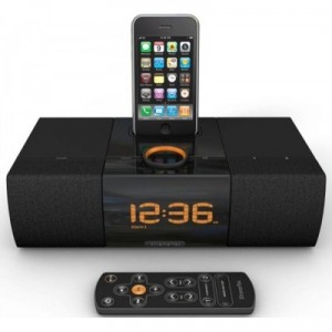 XtremeMac - Luna SST - Radio Alarm Clock with detachable speakers Clock Radio for iPhone / iPod