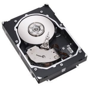 Seagate Cheetah 15K.5 300GB 16MB Ultra320 SCSI (ST3300655LC) 300 GB Festplatte